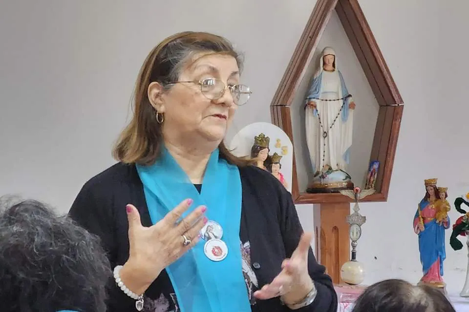 María Angélica Caimapo 